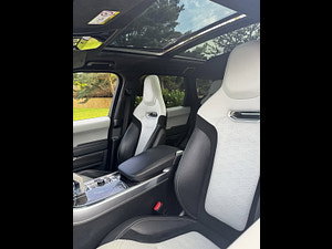 Land Rover Range Rover Sport thumbnail