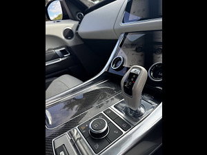 Land Rover Range Rover Sport thumbnail