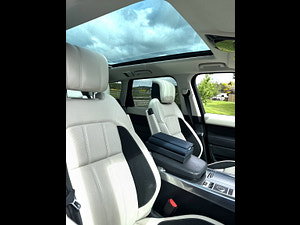 Land Rover Range Rover Sport thumbnail