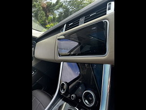 Land Rover Range Rover Sport thumbnail