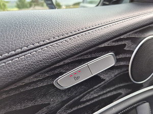 Mercedes-Benz E Class thumbnail