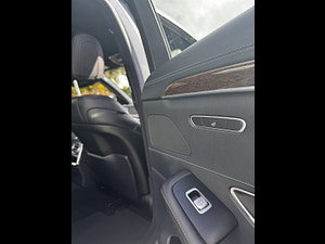 Mercedes-Benz S Class thumbnail