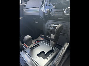 Mitsubishi Shogun thumbnail