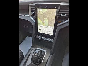 Volkswagen Amarok thumbnail