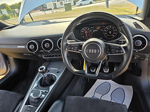 Audi TT thumbnail