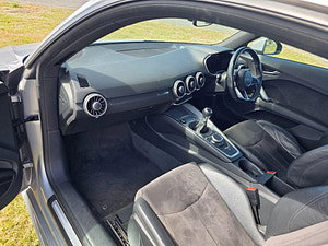 Audi TT thumbnail