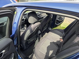 BMW 1 Series thumbnail