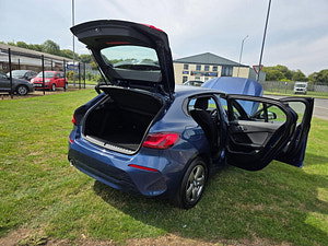 BMW 1 Series thumbnail