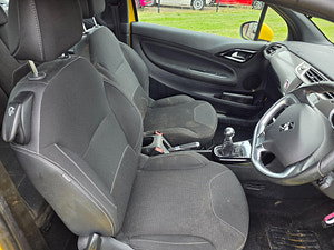 DS Automobiles DS 3 thumbnail