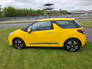 DS Automobiles DS 3 thumbnail