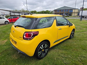 DS Automobiles DS 3 thumbnail
