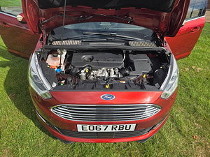 Ford C-Max thumbnail
