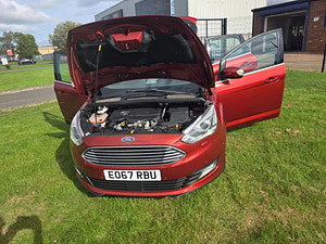 Ford C-Max thumbnail
