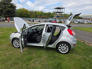 Ford Fiesta thumbnail