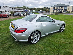 Mercedes-Benz SLK thumbnail