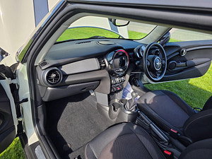 MINI Hatch thumbnail