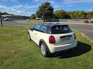 MINI Hatch thumbnail