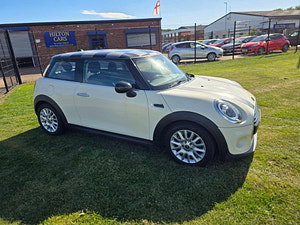 MINI Hatch thumbnail