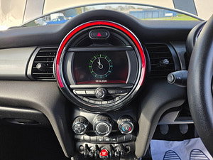 MINI Hatch thumbnail