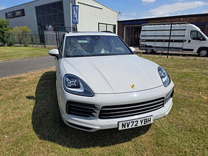 Porsche Cayenne thumbnail