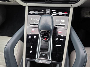 Porsche Cayenne thumbnail