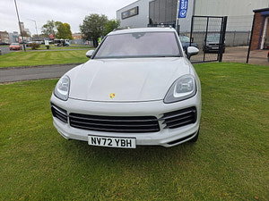 Porsche Cayenne thumbnail