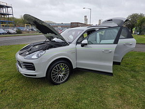 Porsche Cayenne thumbnail