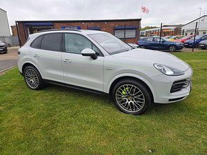 Porsche Cayenne thumbnail