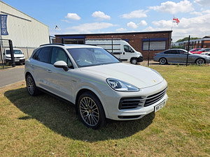 Porsche Cayenne thumbnail