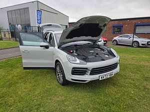 Porsche Cayenne thumbnail