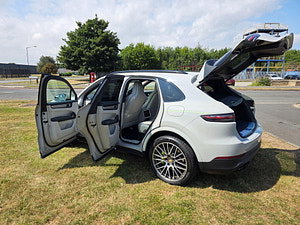 Porsche Cayenne thumbnail