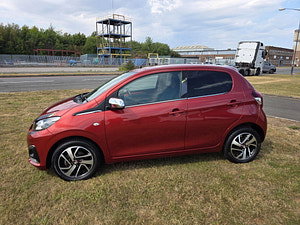 Peugeot 108 thumbnail