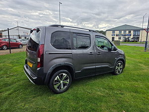 Peugeot Rifter thumbnail