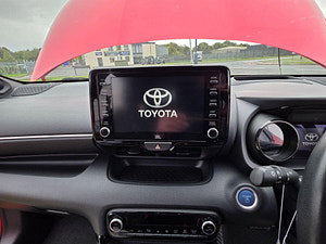 Toyota Yaris thumbnail