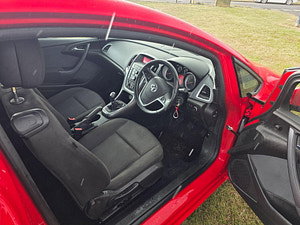 Vauxhall Astra GTC thumbnail
