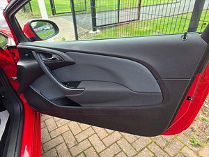 Vauxhall Astra GTC thumbnail