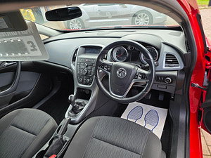 Vauxhall Astra GTC thumbnail