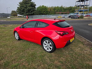 Vauxhall Astra GTC thumbnail