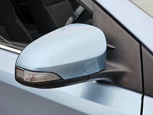 Toyota Auris thumbnail