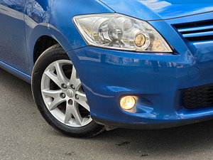 Toyota Auris thumbnail