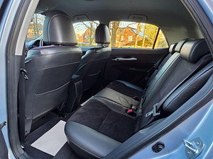 Toyota Auris thumbnail
