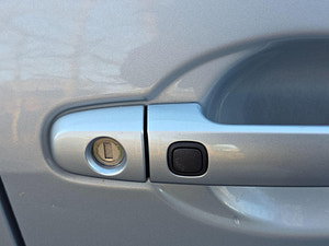 Toyota Auris thumbnail