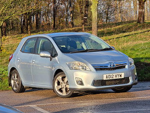 Toyota Auris thumbnail
