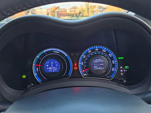 Toyota Auris thumbnail