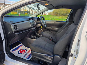 Toyota Yaris thumbnail