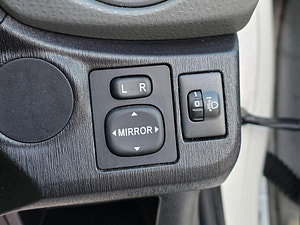 Toyota Yaris thumbnail