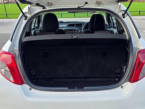 Toyota Yaris thumbnail