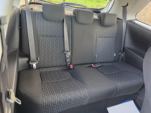 Toyota Yaris thumbnail