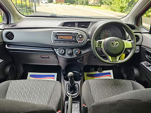 Toyota Yaris thumbnail