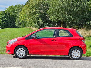 Toyota Yaris thumbnail